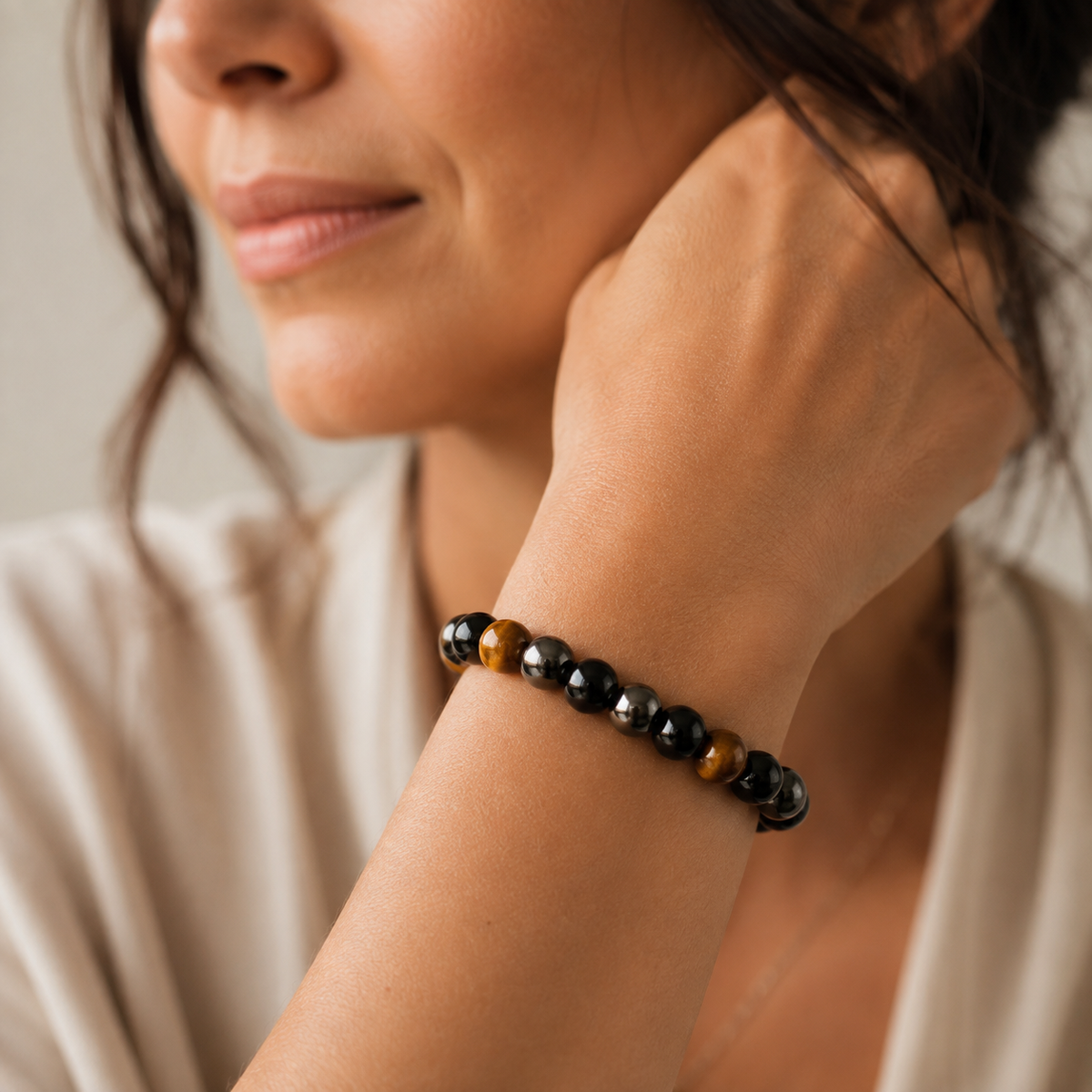 Pulsera  La Protectora - Triple Escudo (3 piedras)